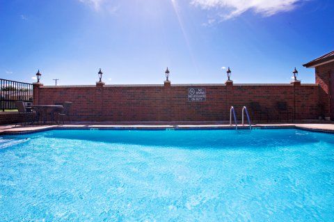 Hotel Express & Loop 250 By Ihg Midland